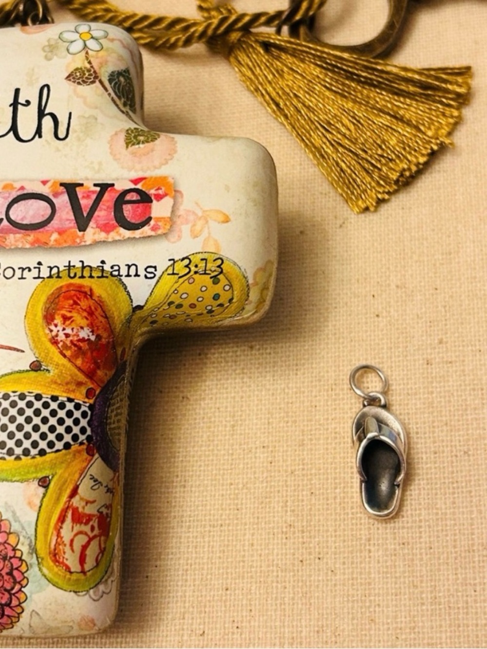 James Avery flip flop charm
